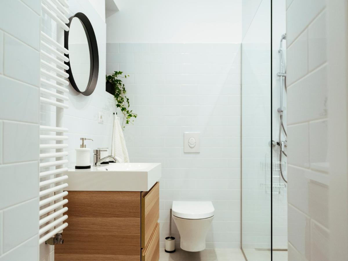 Bright 3Br Flat - Top Location - Green View Balcony Bucureşti Ngoại thất bức ảnh