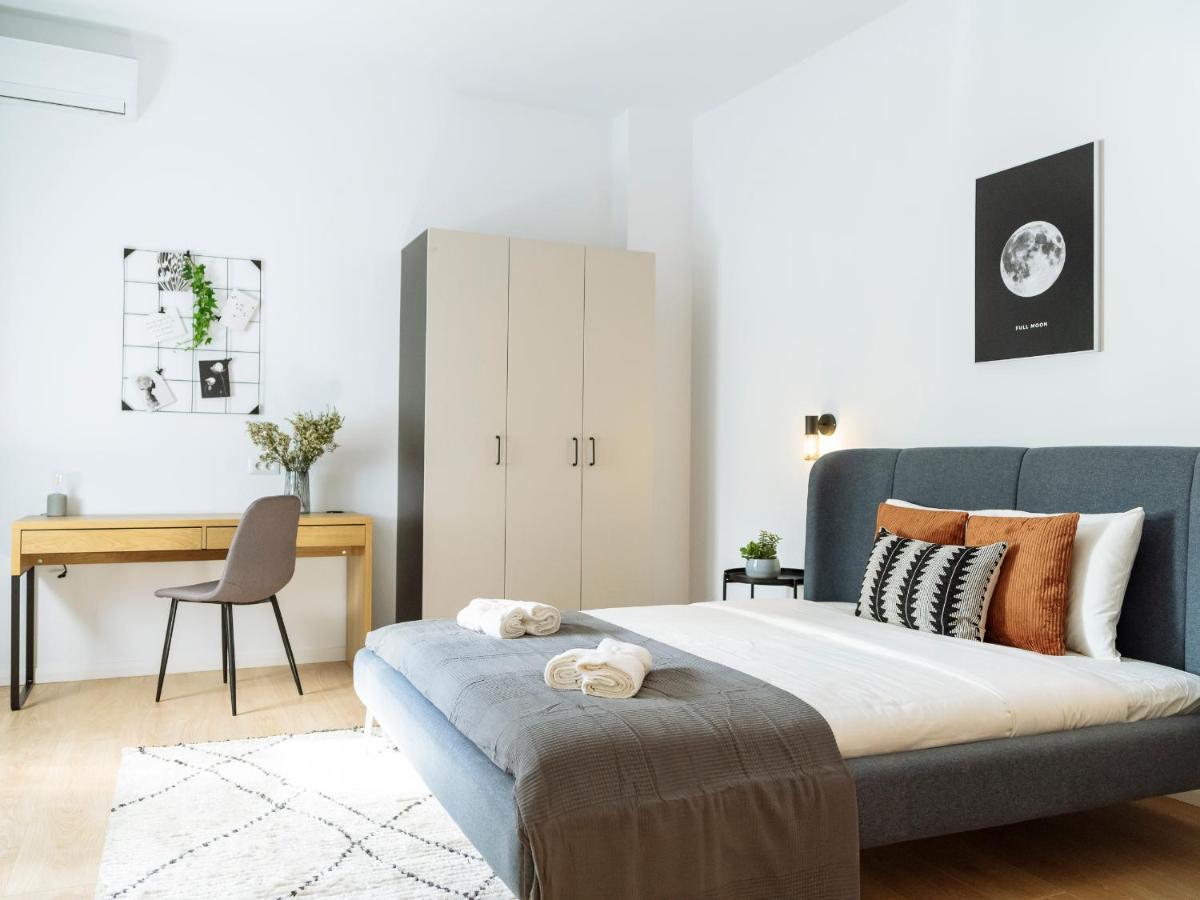 Bright 3Br Flat - Top Location - Green View Balcony Bucureşti Ngoại thất bức ảnh