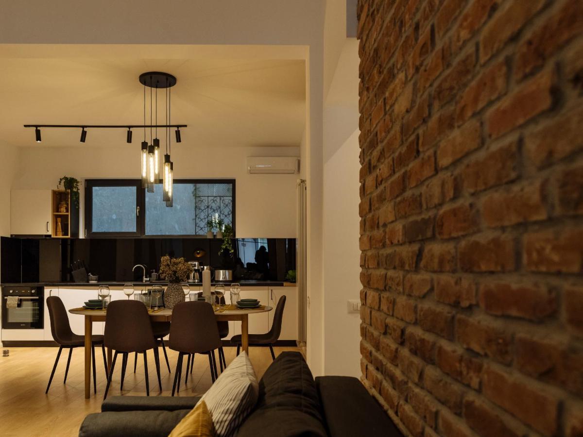 Bright 3Br Flat - Top Location - Green View Balcony Bucureşti Ngoại thất bức ảnh